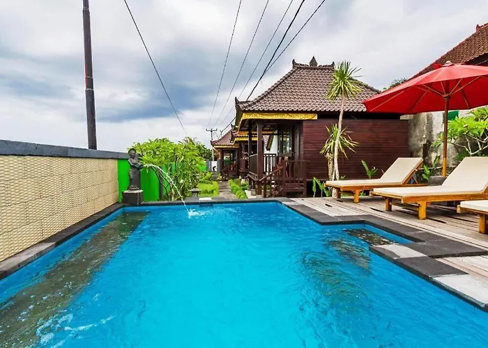 Hotel Pula Huts 3*