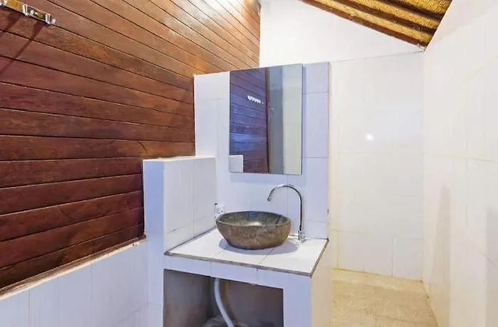 Pula Huts Hotel 3*